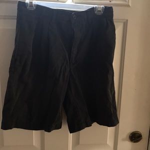 Gently used men’s navy shorts